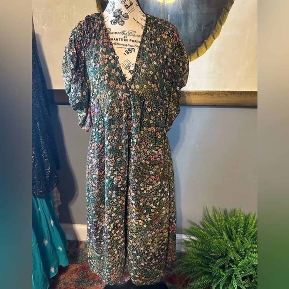 Akemi & Kin. Anthropologie Brand. Dress